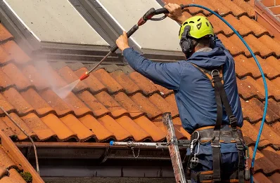 Démoussage et hydrofuge de toiture à Foisches